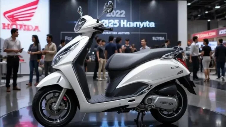 Honda Activa 8G 2025, Honda Activa 8G price, Honda Activa 8G mileage, 95 KMPL scooter, best scooter 2025, Honda scooters India, Honda Activa features, budget scooter India, stylish scooter 2025, fuel-efficient scooter