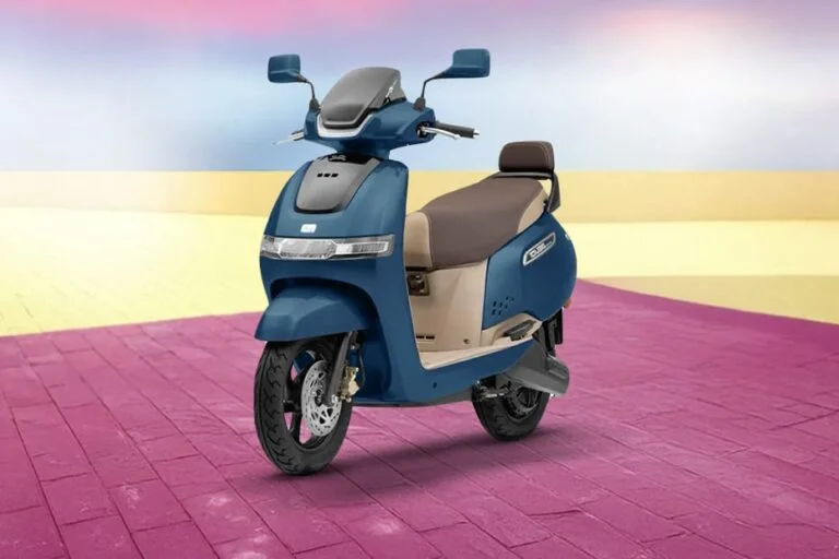 TVS iQube 2025, TVS iQube price India, iQube 220KM range, TVS electric scooter, iQube fast charging, TVS iQube features, electric scooter India, iQube 2025 review, smart EV India, TVS iQube EMI deal