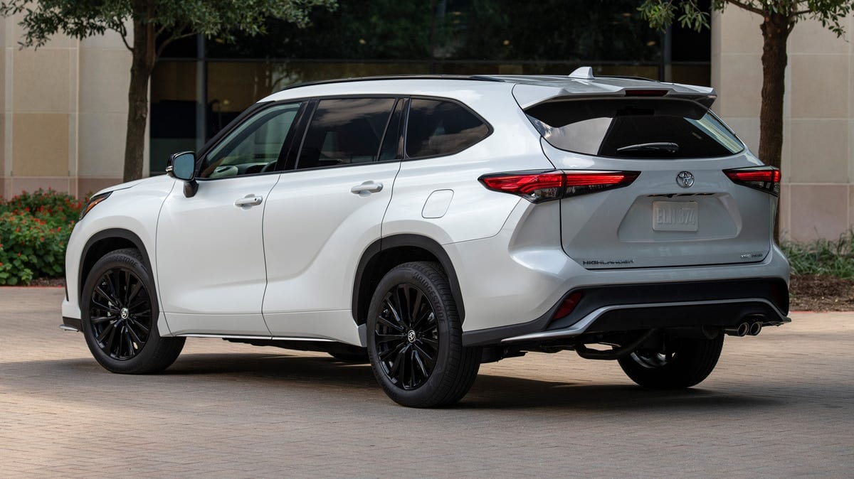 Toyota Highlander 2026, Toyota Highlander Launch, Toyota Highlander 2026 Price, Toyota Highlander Features, Toyota Highlander SUV 2026, Toyota Highlander 2026 Review, Toyota Highlander Hybrid 2026, Toyota Highlander 2026 Specs, Toyota Highlander Interior 2026